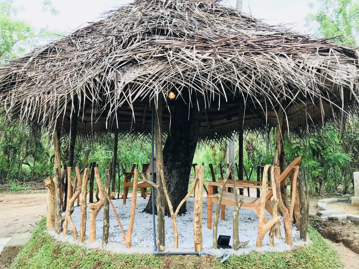 Sigiriya Rock Hide Hotel Екстериор снимка