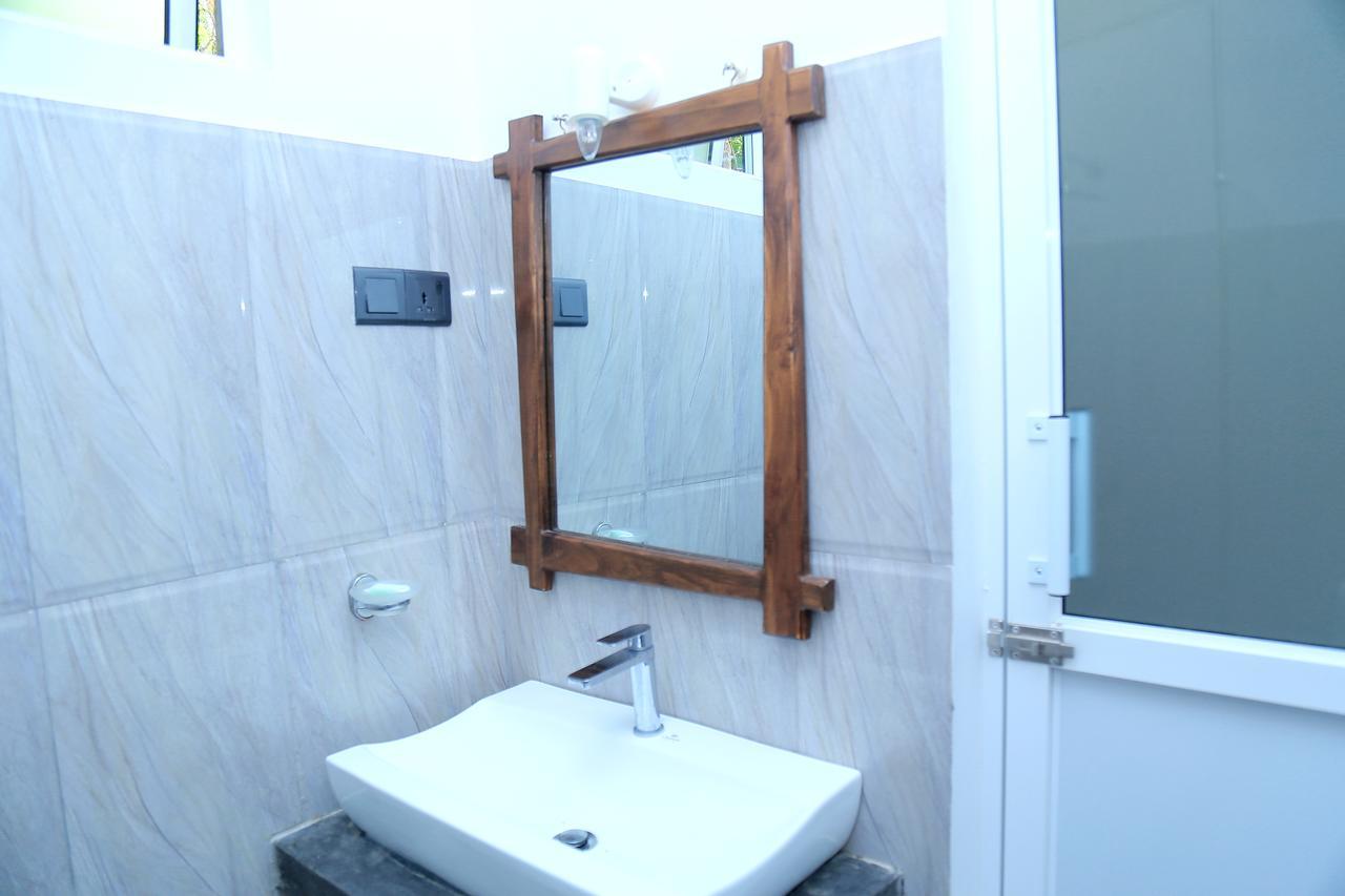 Sigiriya Rock Hide Hotel Екстериор снимка