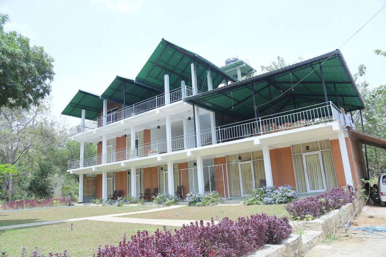 Sigiriya Rock Hide Hotel Екстериор снимка
